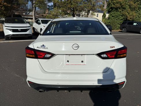 Certified 2024 Nissan Altima 2.5 SR image 23