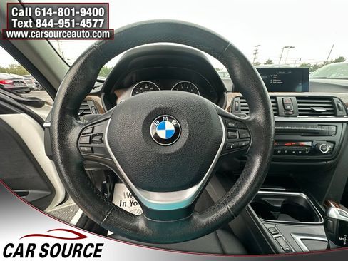 Used 2015 BMW 328i xDrive Sedan AWD/4WD image 16