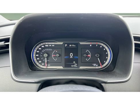 Used 2024 Hyundai Tucson SE AWD/4WD image 15