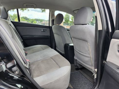 Used 2012 Nissan Sentra 2.0 S FWD image 7