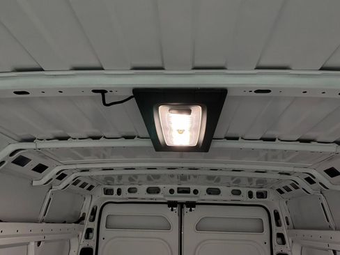 Used 2026 RAM ProMaster 2500 w/ Convenience Group FWD image 12