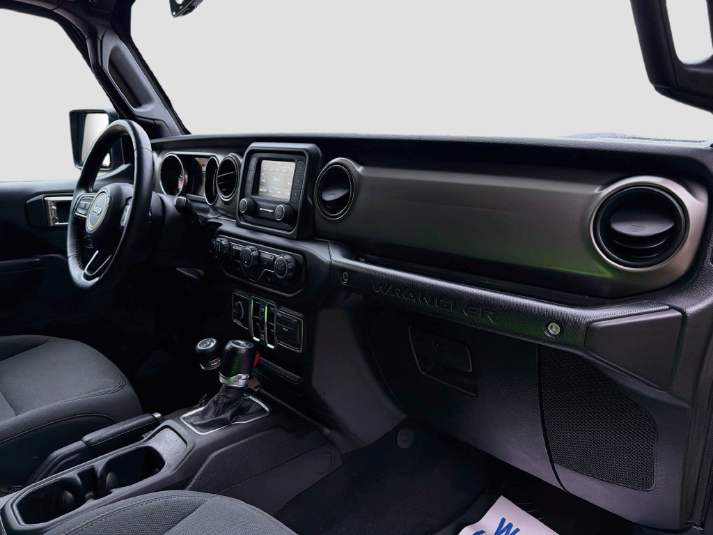 Used 2018 Jeep Wrangler Unlimited Sport S AWD/4WD image 31