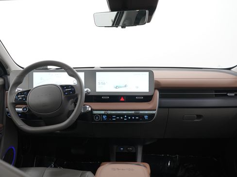 Certified 2024 Hyundai Ioniq 5 Limited AWD/4WD image 13