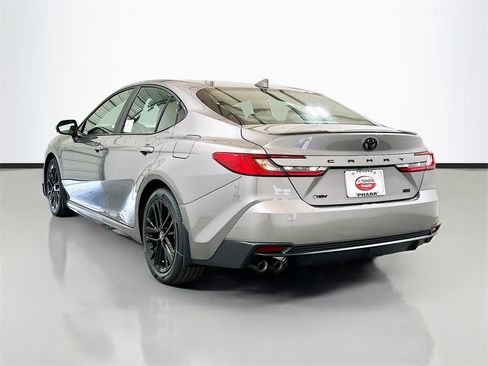 New 2026 Toyota Camry SE image 6