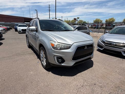 Used 2015 Mitsubishi Outlander Sport GT FWD image 4
