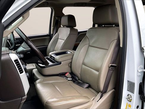 Used 2019 GMC Sierra 3500 SLT w/ Duramax Plus Package image 19