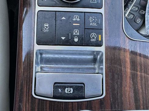 Used 2014 Land Rover Range Rover HSE AWD/4WD image 47