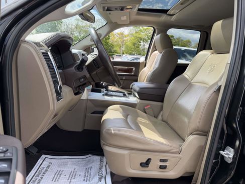 Used 2011 RAM 1500 Laramie w/ Protection Group AWD/4WD image 9