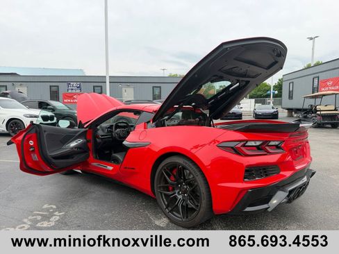 Used 2025 Chevrolet Corvette Z06 w/ Battery Protection Package RWD image 20