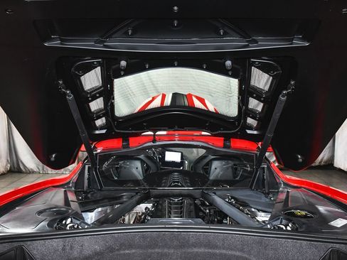 Used 2023 Chevrolet Corvette Stingray Preferred Cpe RWD image 58