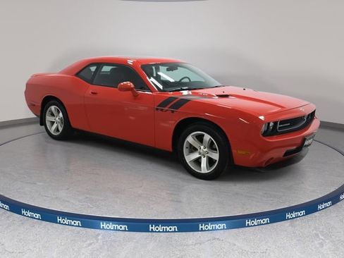 Used 2009 Dodge Challenger R/T image 4