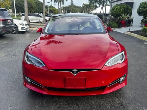 Used 2018 Tesla Model S 75D image 2