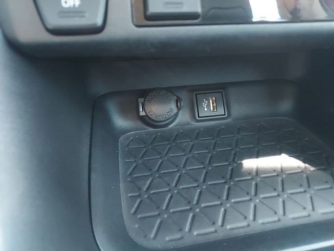 Used 2024 Toyota RAV4 XLE Premium w/ Weather Package AWD/4WD image 17