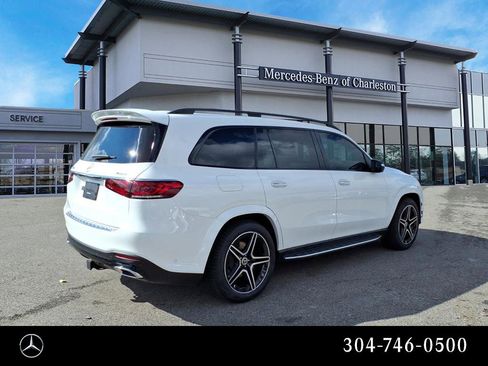 Certified 2022 Mercedes-Benz GLS 450 4MATIC image 3