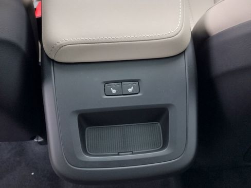 New 2026 Volvo XC60 B5 Plus w/ Climate Package image 21