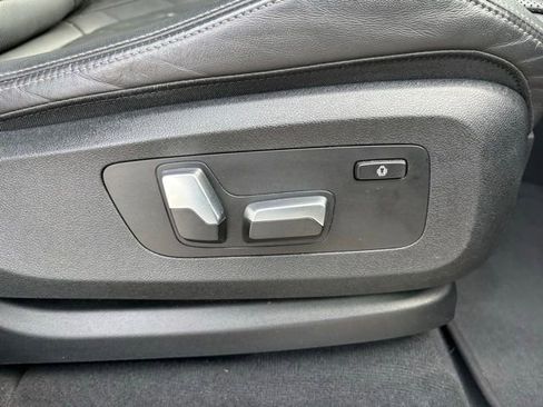 Used 2023 BMW X5 xDrive45e w/ Climate Comfort Package image 31