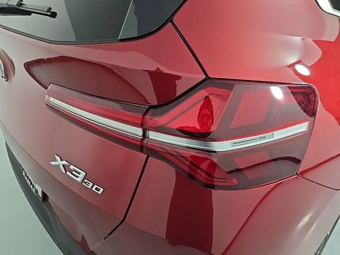 New 2026 BMW X3 xDrive30 w/ Premium Package image 9