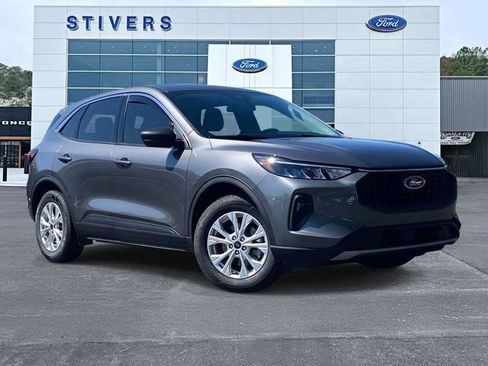 Certified 2024 Ford Escape Active w/ Cold Weather Package FWD image 1