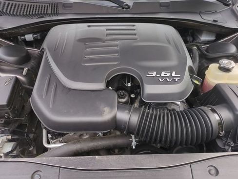 Used 2023 Dodge Charger SXT RWD image 25