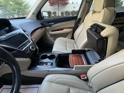 Used 2017 Acura MDX SH-AWD w/ Advance Package image 16