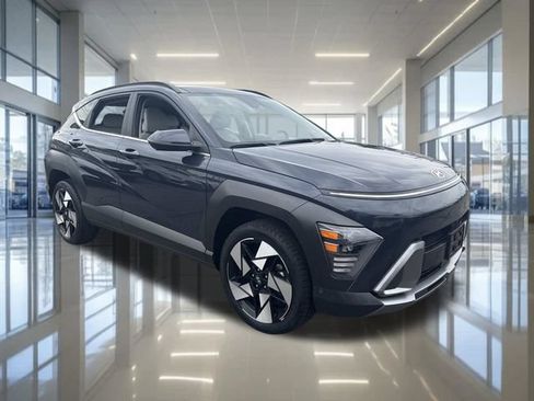 Certified 2024 Hyundai Kona Limited AWD/4WD image 2