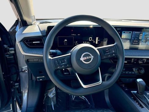 New 2026 Nissan Kicks SV w/ SV Premium Package FWD image 7