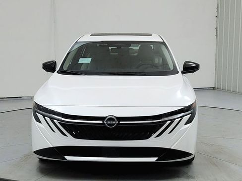 New 2026 Nissan Sentra SL w/ Floor Mat Package image 2