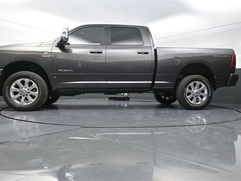 New 2025 RAM 2500 Laramie image 20