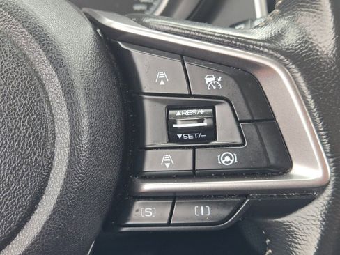 Used 2024 Subaru Forester Premium image 32