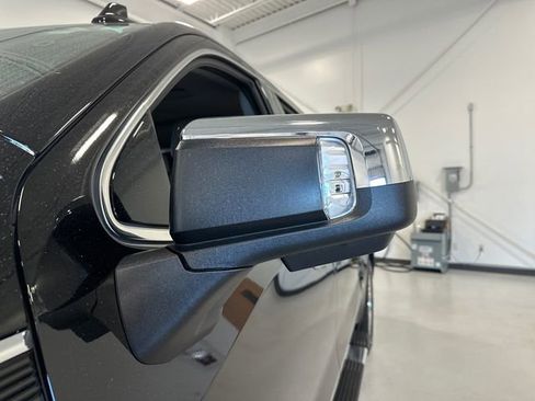 Used 2024 GMC Sierra 1500 Denali image 12