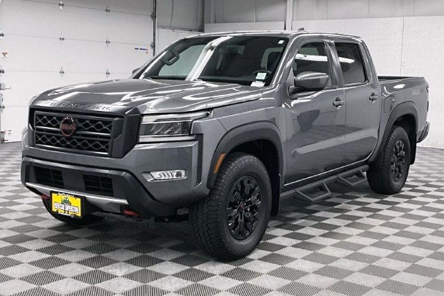 Used 2024 Nissan Frontier PRO-4X w/ Off-Road Protection Package AWD/4WD image 12