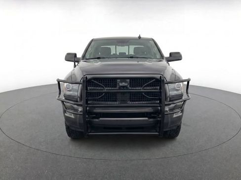 Used 2018 RAM 2500 Big Horn w/ Sport Appearance Group AWD/4WD image 37