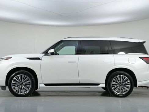 Used 2025 INFINITI QX80 Luxe w/ Cargo Package AWD/4WD image 9