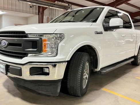 Used 2020 Ford F150 Lariat image 5