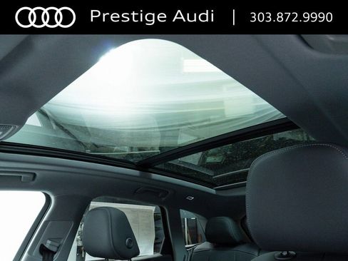 Used 2025 Audi Q5 Premium w/ Convenience Package AWD/4WD image 23
