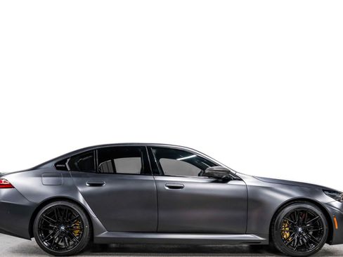 Used 2025 BMW M5 -Carbon Ceramic Brakes, Execut w/ Carbon Package image 2