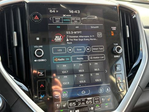 Used 2024 Subaru Ascent Touring image 15