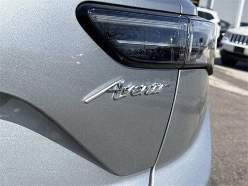 New 2026 Buick Envision Avenir image 5