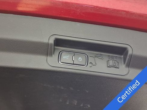 Certified 2024 Ford Explorer XLT AWD/4WD image 22