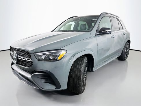 New 2026 Mercedes-Benz GLE 450 4MATIC image 3