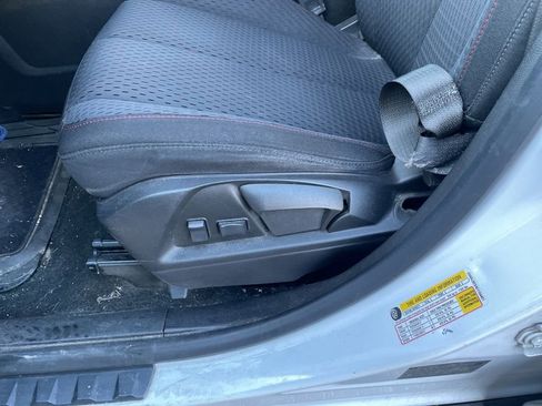 Used 2012 Chevrolet Equinox LS image 17