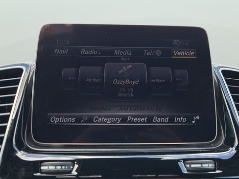 Used 2019 Mercedes-Benz GLS 450 4MATIC image 20