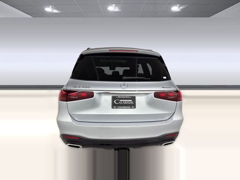 Used 2025 Mercedes-Benz GLS 450 4MATIC image 10