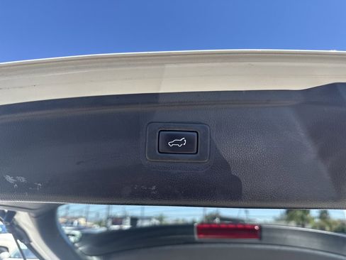 Used 2019 Subaru Outback 3.6R Limited image 14