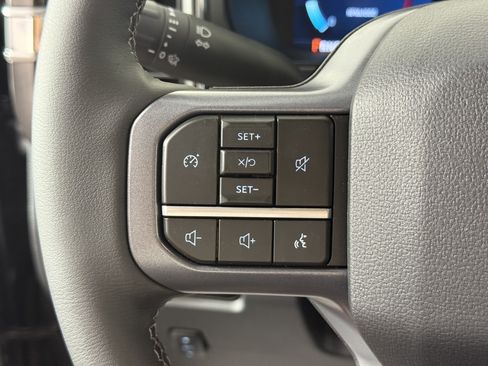 New 2026 Ford F250 Lariat w/ Black Appearance Package AWD/4WD image 19