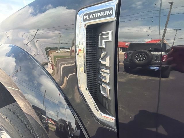 Used 2019 Ford F450 Platinum w/ Platinum Ultimate Package AWD/4WD image 43