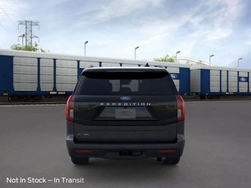 New 2026 Ford Expedition Active AWD/4WD image 5
