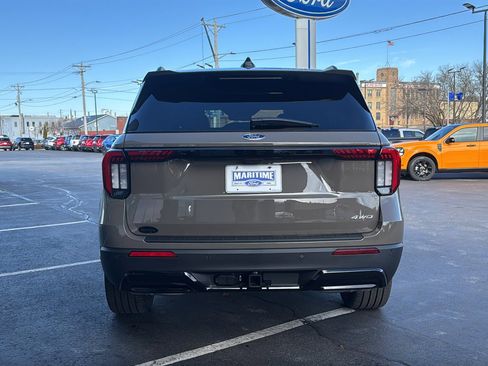 New 2026 Ford Explorer ST-Line image 17
