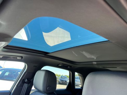 New 2025 Audi Q3 2.0T Premium image 25