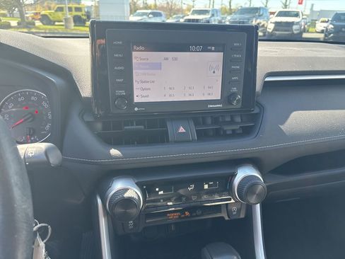 Used 2020 Toyota RAV4 LE w/ All Weather Liner Package AWD/4WD image 13